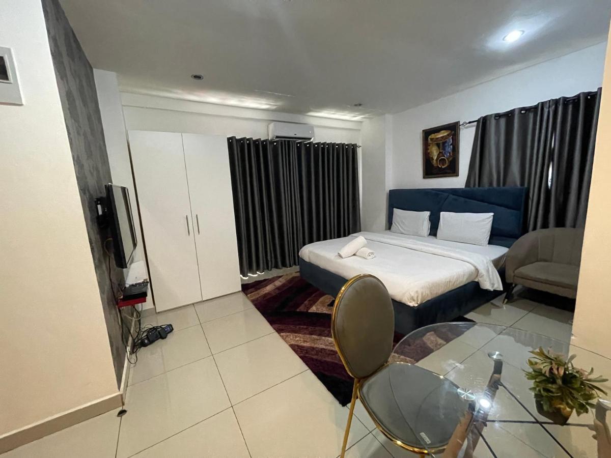 The Gallery Suites By Olive Gold Accra Exterior photo